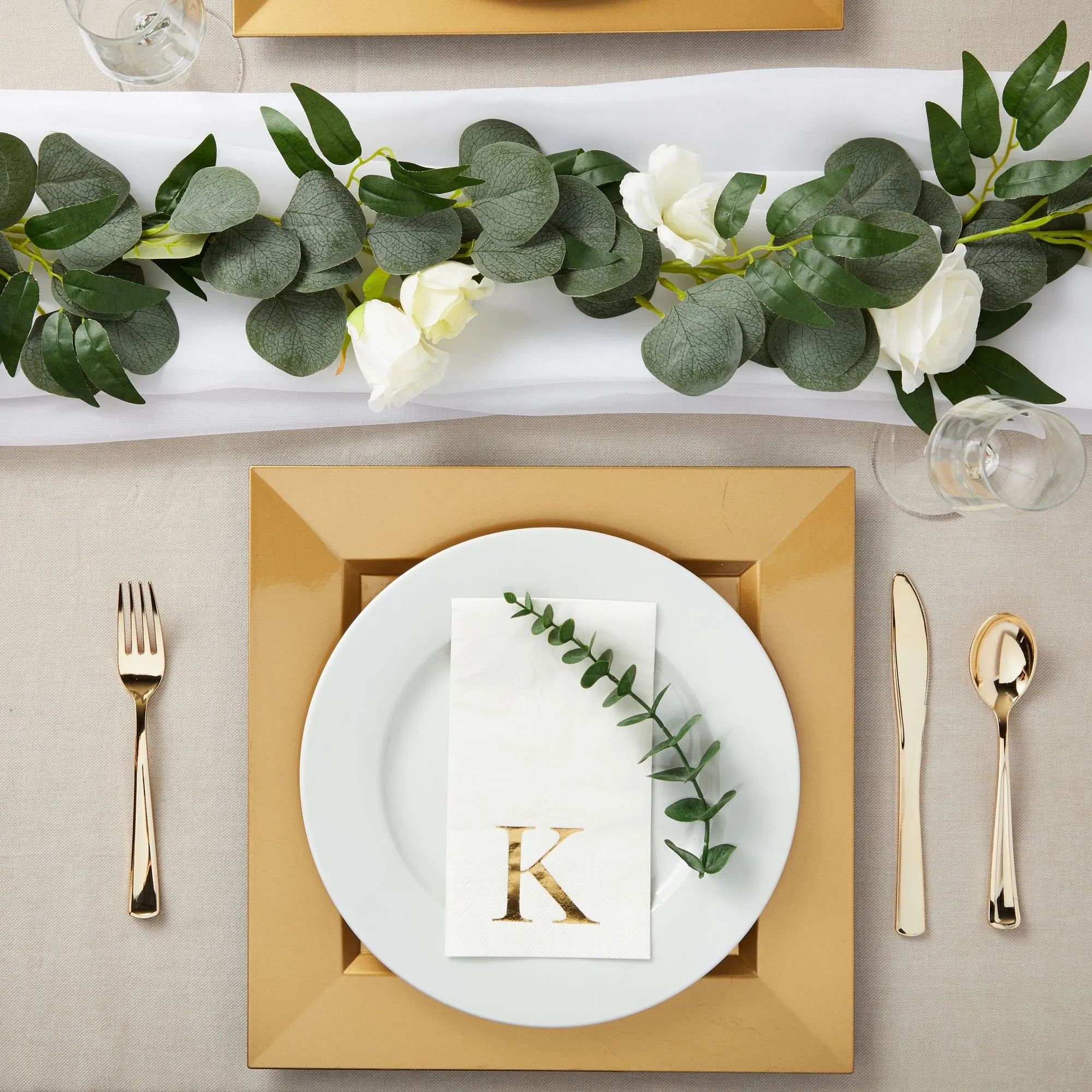 Gold Foil Initial Letter K White Monogram Paper Napkins (4 x 8 In, 100 Pack)