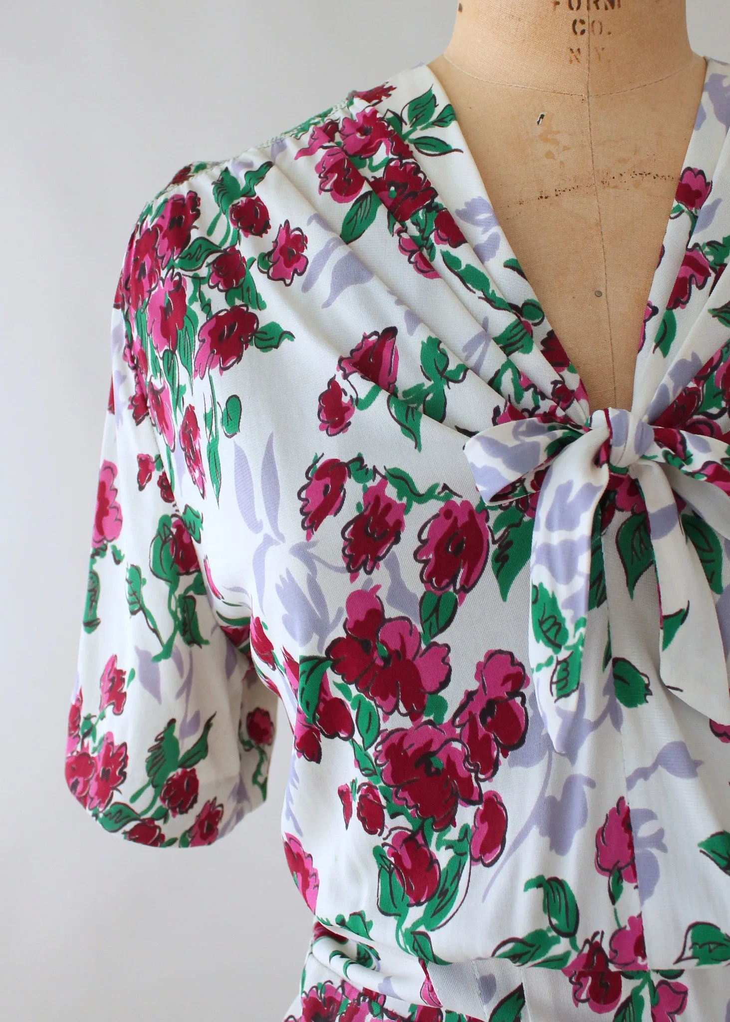 Vintage 1940s Magenta Flowers Rayon Jersey Dress